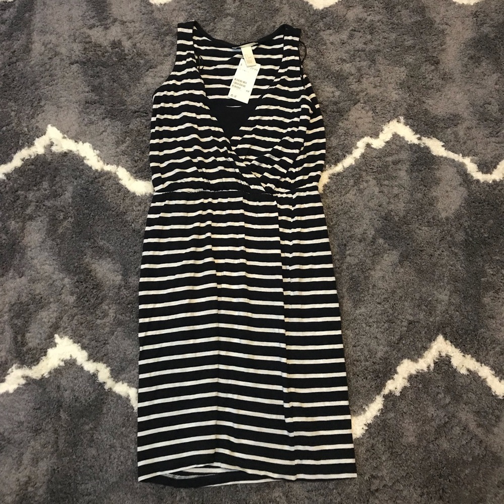 H&M Mama Nursing Dress (NWT)